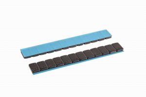 Vas ragasztott súly fekete 12x5g